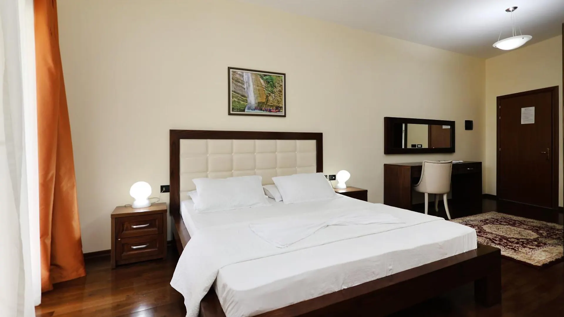 Hotel Kanione Cerenisht