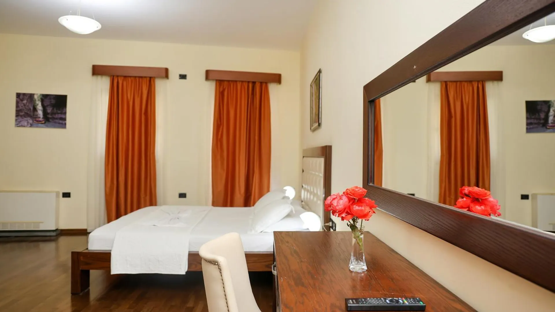 Hotel Kanione Cerenisht Albania