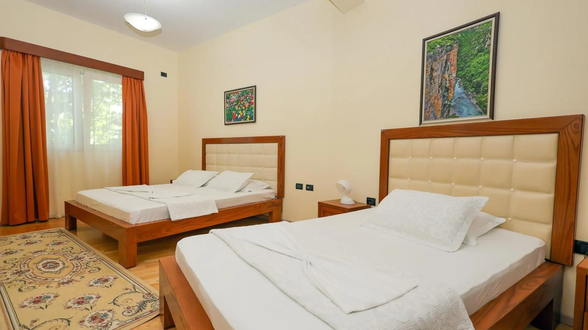 Hotel Kanione Cerenisht