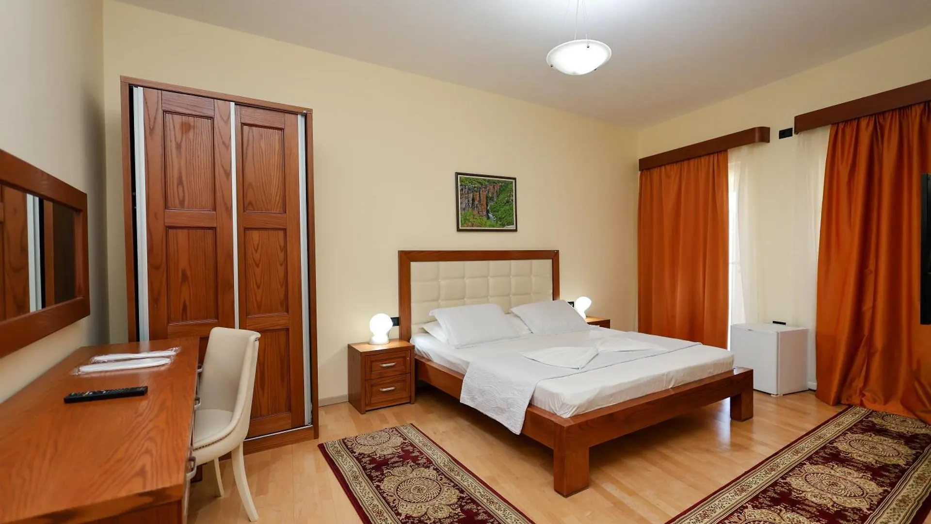 Hotel Kanione Cerenisht