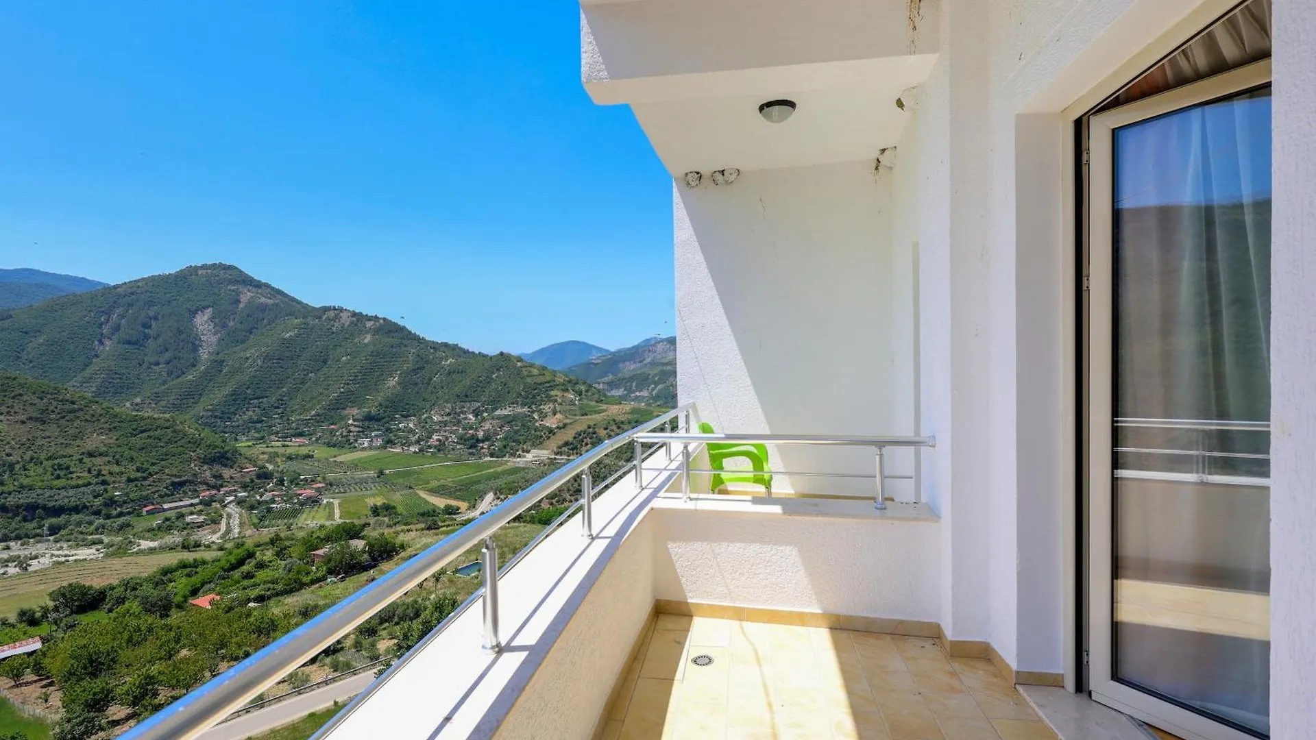 Hotel Kanione Cerenisht 4*,  Albania