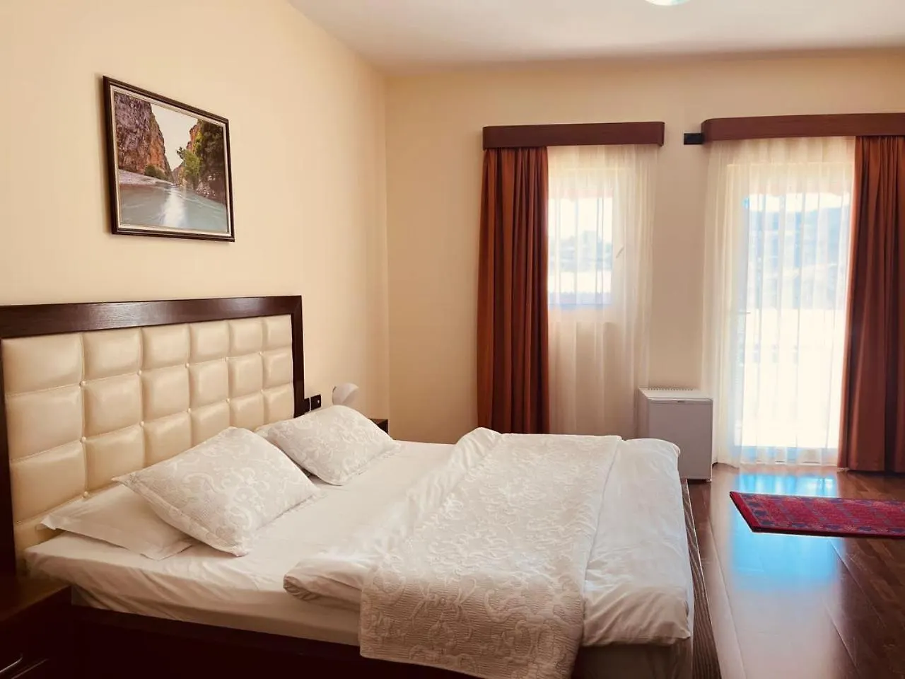 Hotel Kanione Cerenisht