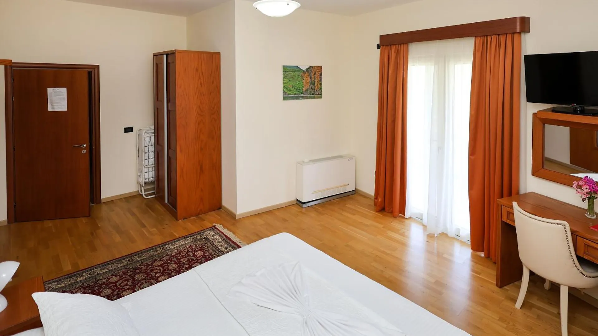 Hotel Kanione Cerenisht Albanien